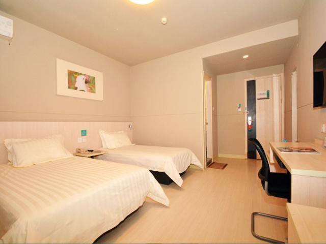 Jinjiang Inn Xuchang Hubin Road Exterior photo