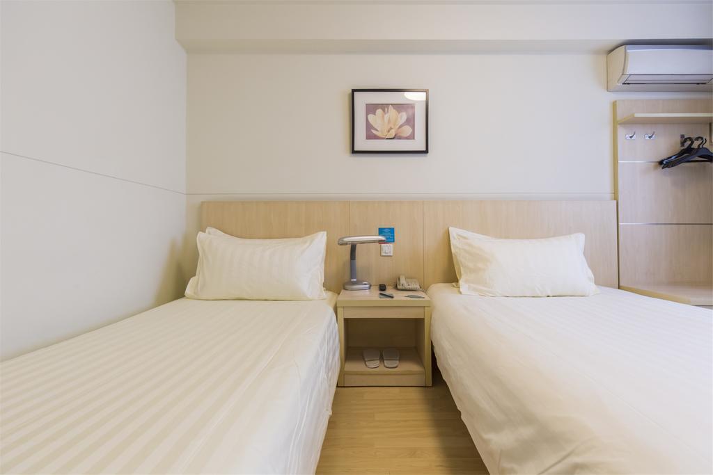 Jinjiang Inn Xuchang Hubin Road Exterior photo